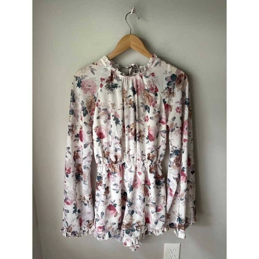 Ivory Floral Open Back Long Sleeve Bell Sleeve Romper Small